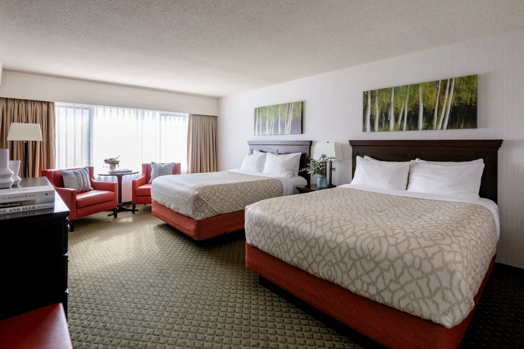 Chateau Jasper Hotel
