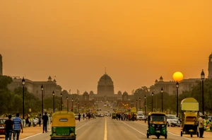 Delhi, Overnight
