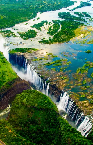 Victoria Falls & Chobe National Park