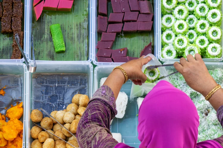 Gaya Street Weekend Market