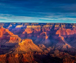 Colorado River Sunset Jetboat with a cowboy-style BBQ Dinner