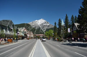Depart UK, Arrive Banff, 3 nights