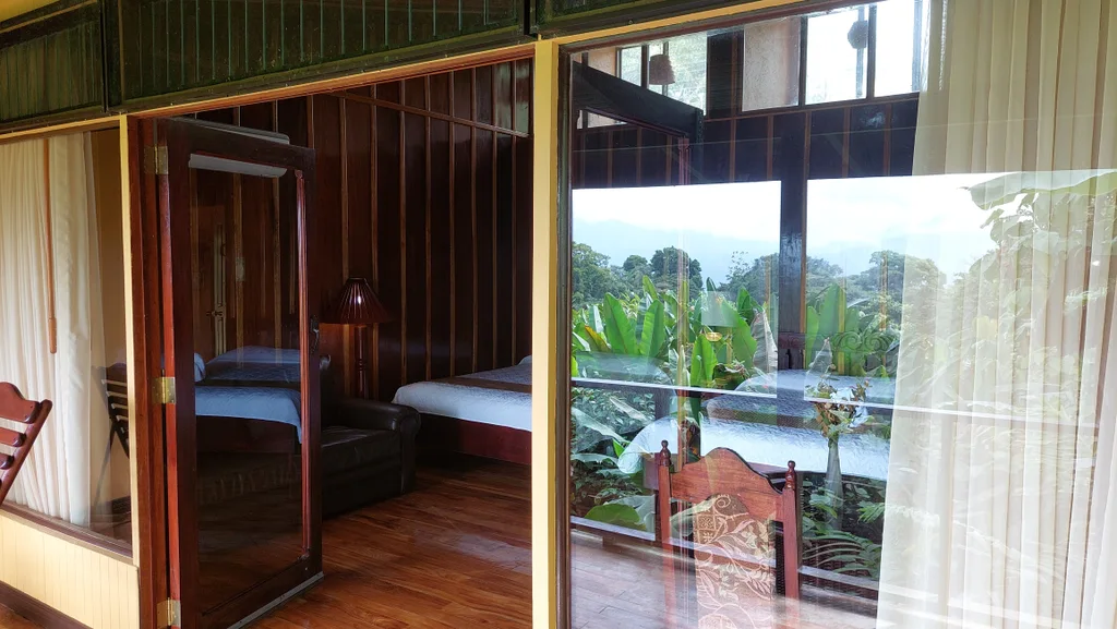 Arenal Lodge