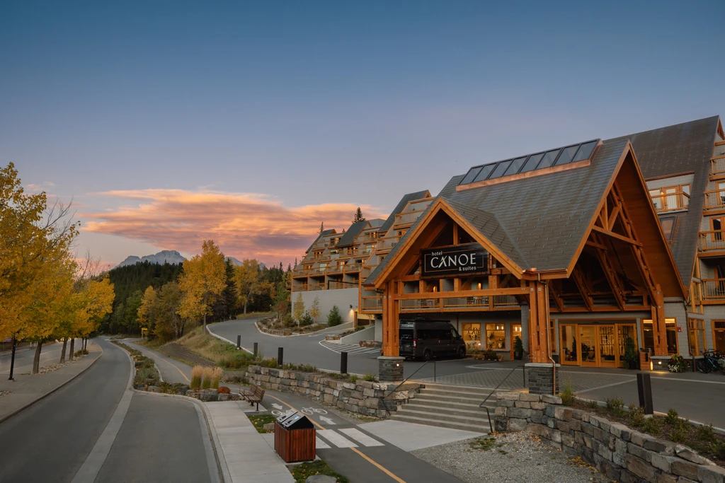 Hotel Canoe & Suites