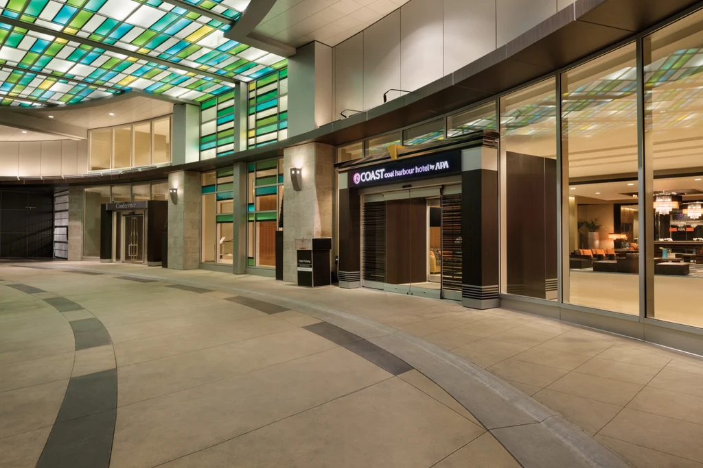 Coast Coal Harbour Vancouver Hotel by APA