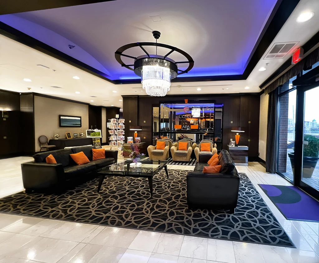 Coast Victoria Hotel & Marina by APA