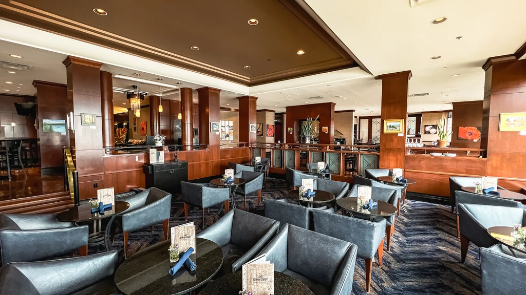 Coast Victoria Hotel & Marina by APA