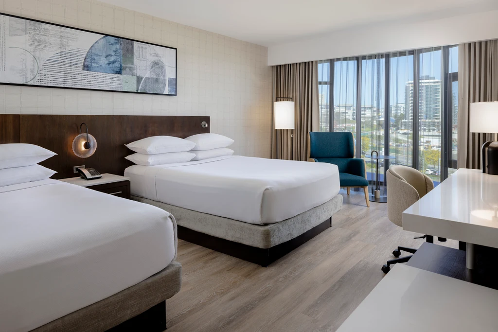 Delta Victoria Ocean Pointe Resort