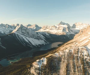 Mount Assiniboine Scenic Helicopter Flight