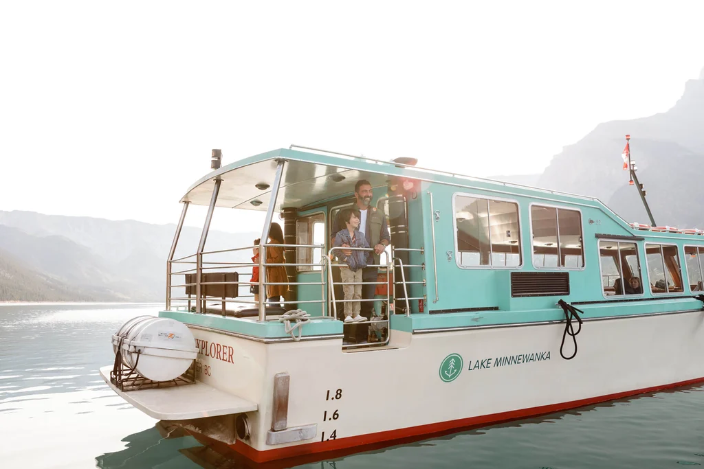 Lake Minnewanka Cruise
