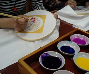 Afternoon Crafts Tour