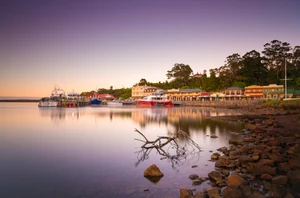 Strahan, 2 nights