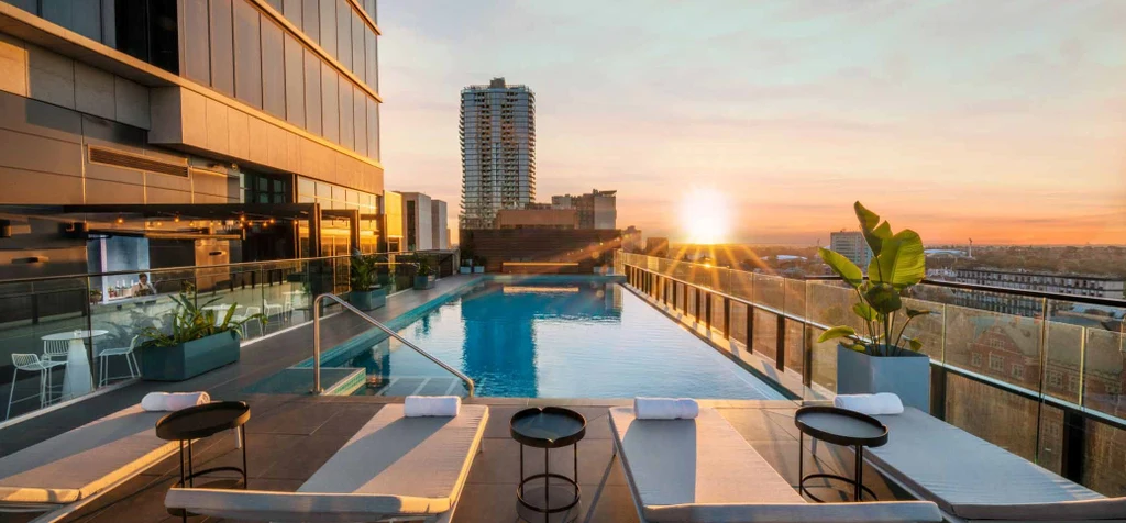 Crowne Plaza Hotel