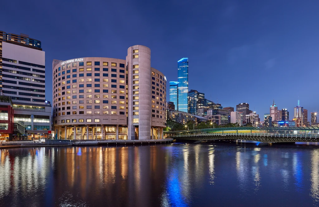 Crowne Plaza Hotel