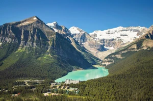 Lake Louise, Overnight