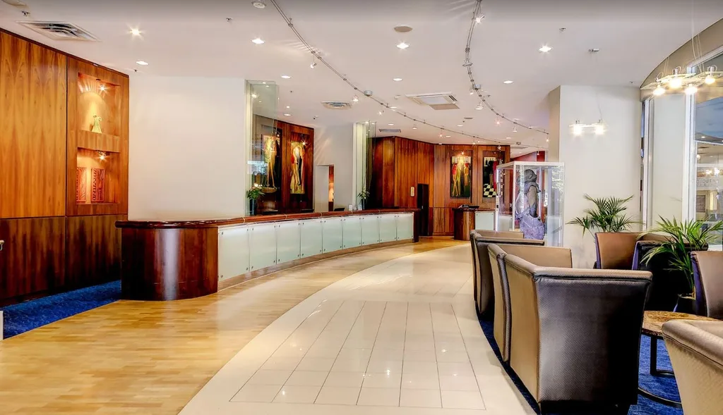 Grand Chancellor James Cook Hotel