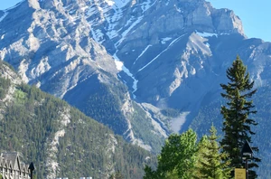 Depart UK, Arrive Banff, 3 nights