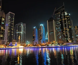 Xclusive Yachts Dubai – Sunset & Dinner Cruise