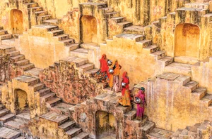Agra, Overnight