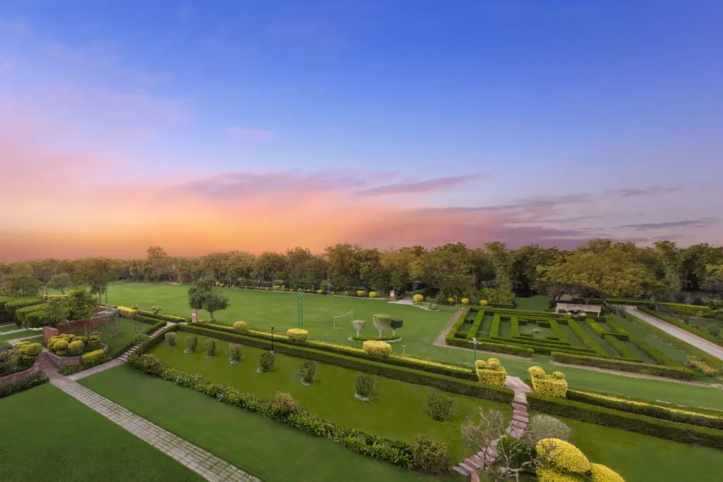 ITC Mughal Hotel