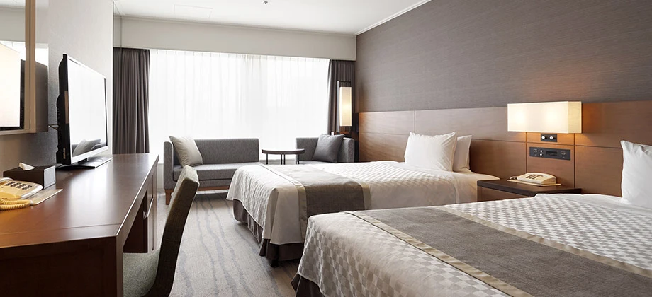Keio Plaza Hotel