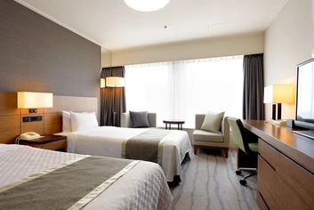 Keio Plaza Hotel