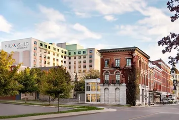 Kingston Market Square Hotel