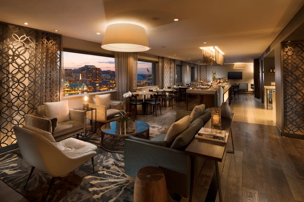 PARKROYAL Darling Harbour Hotel