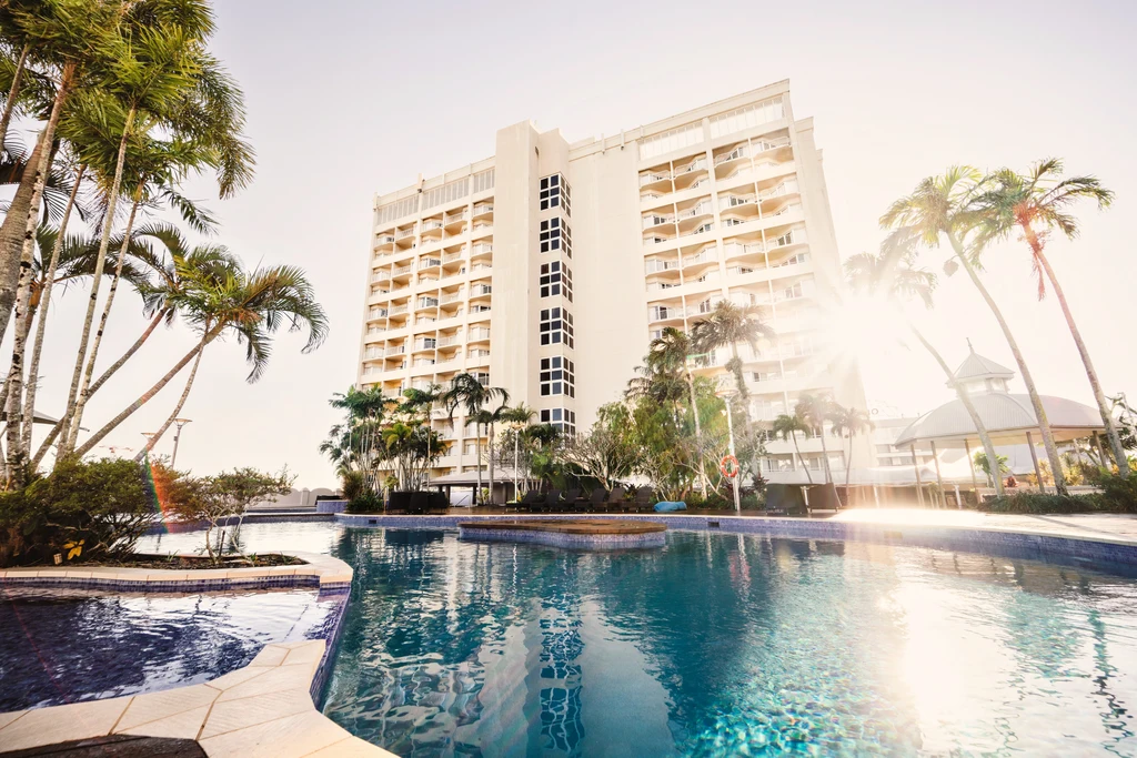 Pullman Reef Hotel Casino