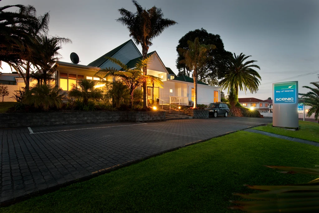 Scenic Hotel