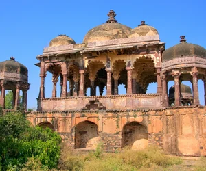 Visit Ranthambore Fort