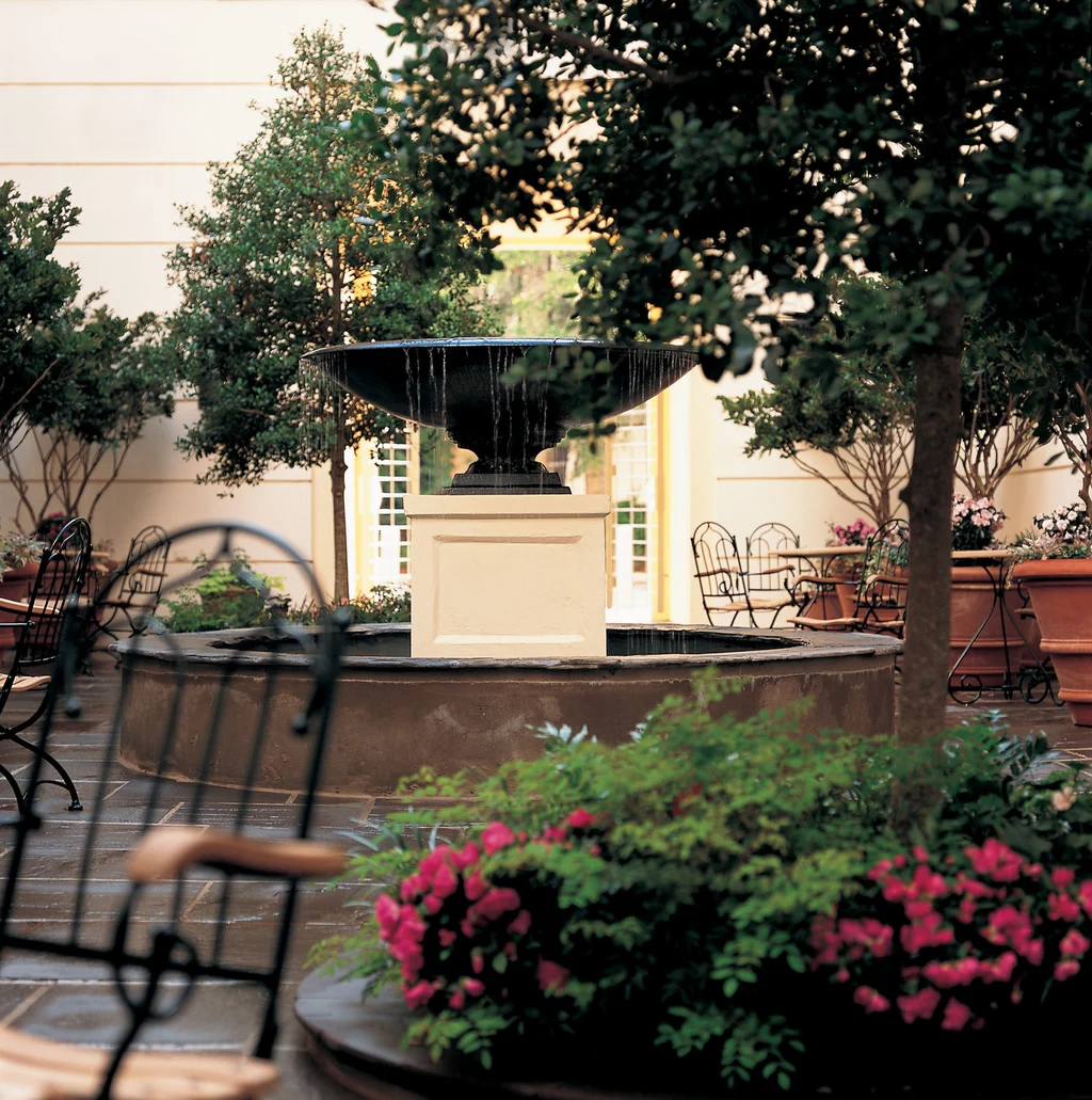 The Alluvian Hotel