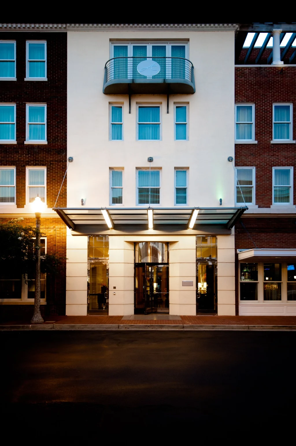 The Alluvian Hotel