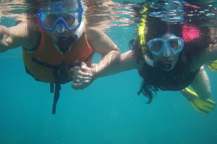 Swimming & Snorkeling at Homestead Crater