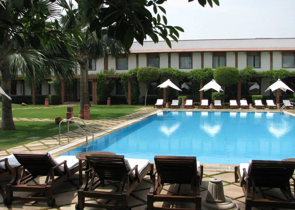 Trident Hotel