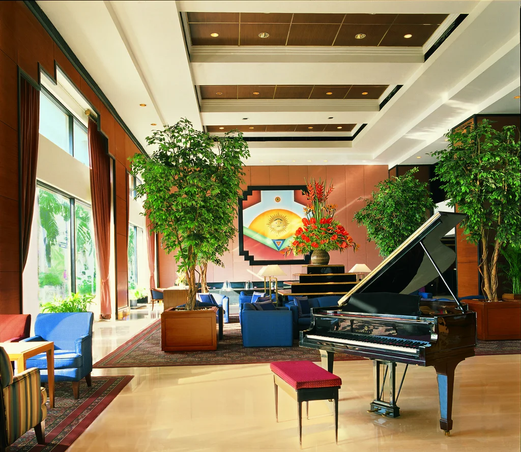 Trident Hotel Nariman Point