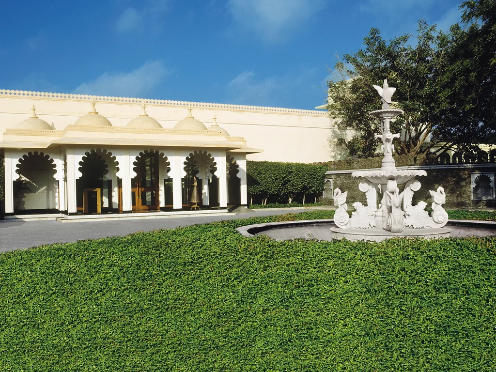 Trident Hotel
