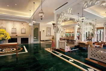 Trident Hotel