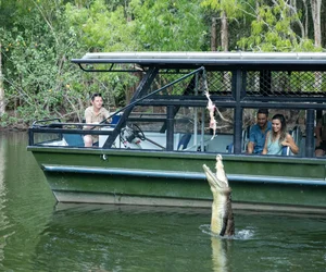 Hartley’s Crocodile Adventures