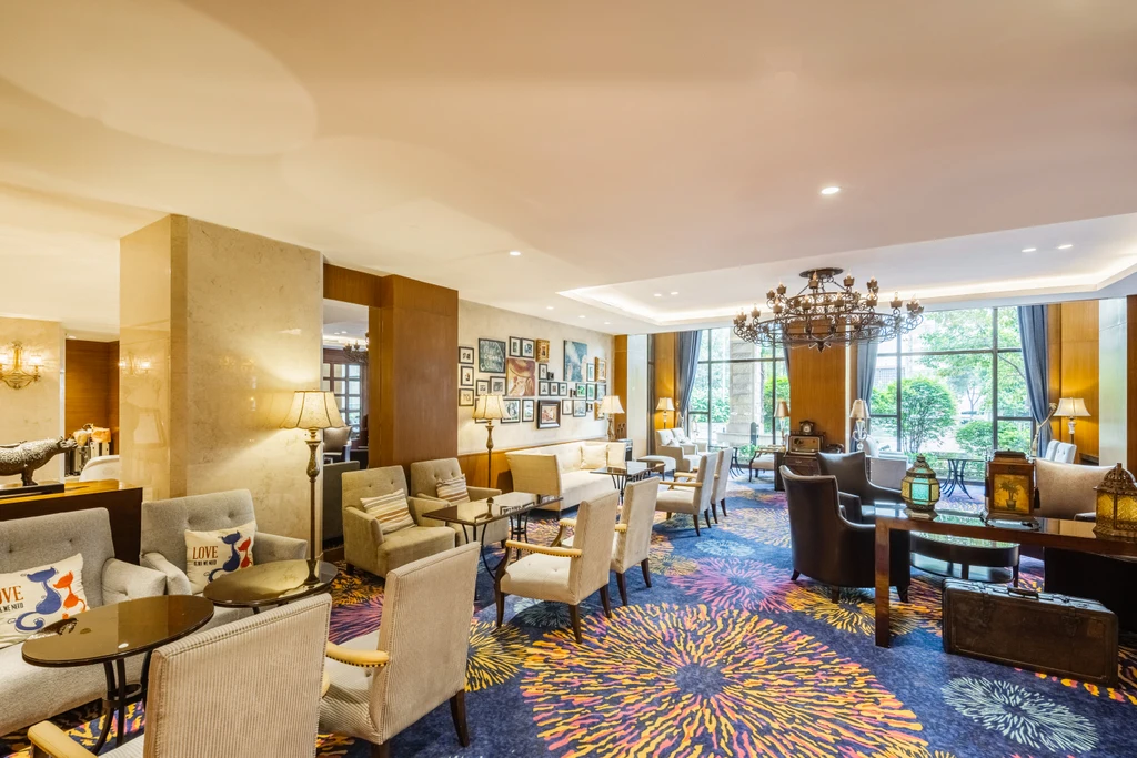 Grand Noble Hotel