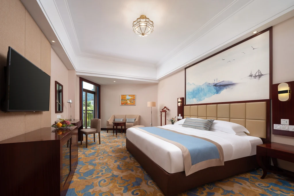 Green Lotus Hotel
