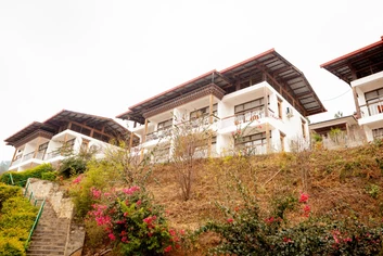 Zhingkham Resort