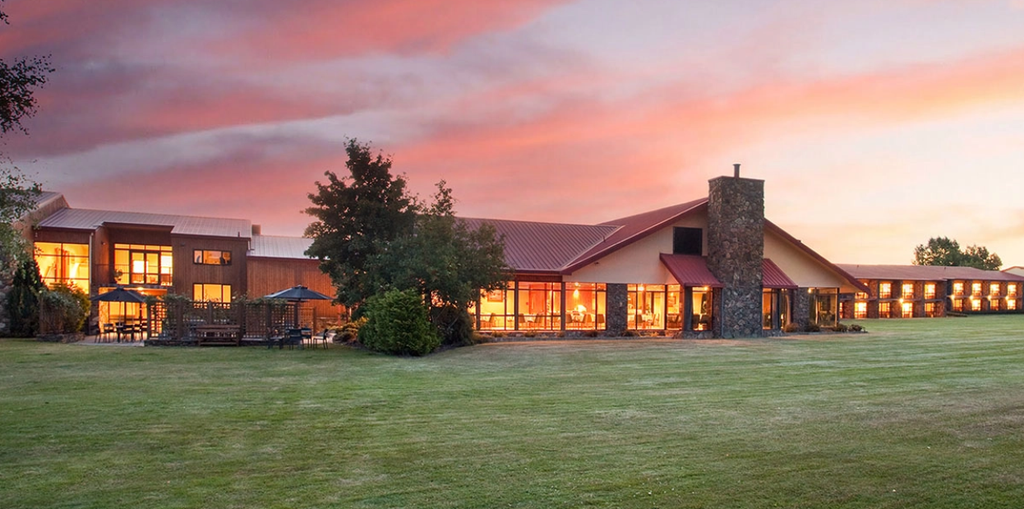 Distinction Mackenzie Country Hotel