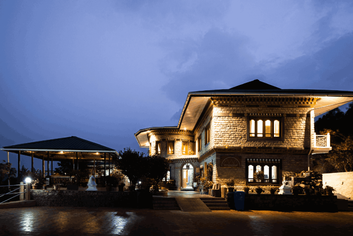Meri Puensum Resort
